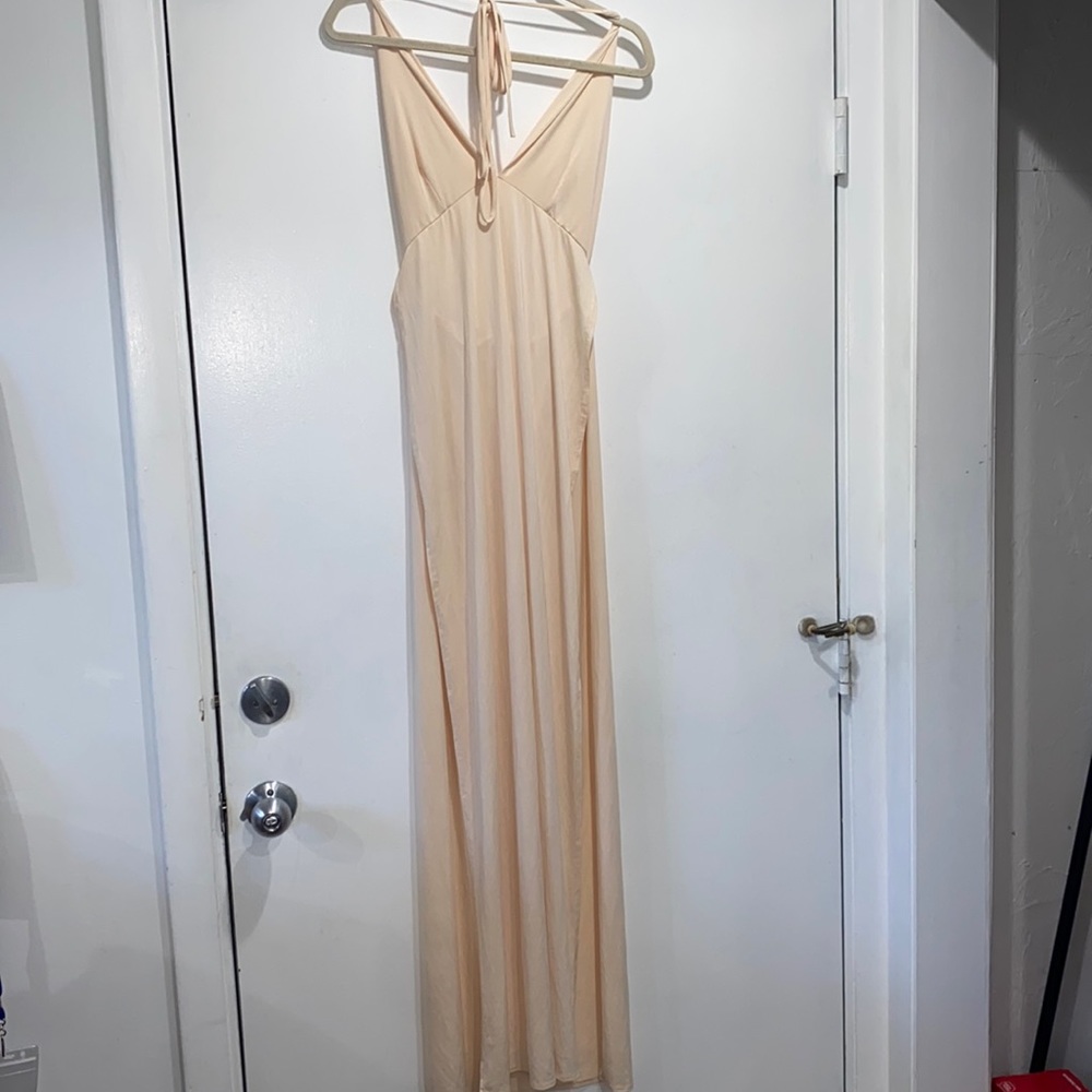 Fashion Nova maxi!